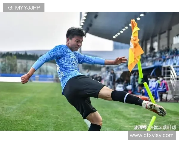 武汉羽毛球队在杯赛中以81分稳居积分榜首位展现强劲实力