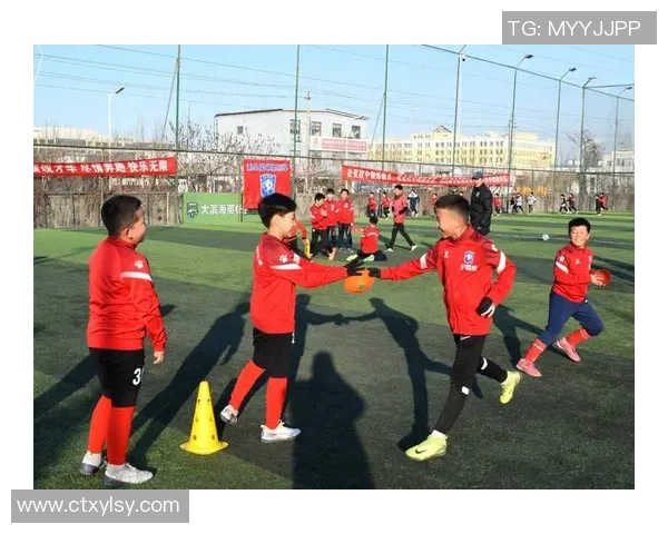 足球明星孩子们的成长故事与未来梦想分享平台